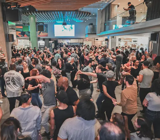 A6I_EsnJZYFpQEV4DGwY5