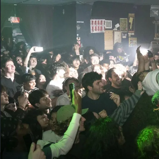 rQTyNX_vMvtofHxWk3DEB