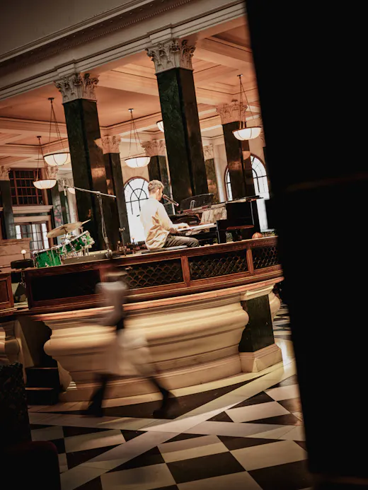 1liwE1v_-Aord_X6f1BeG