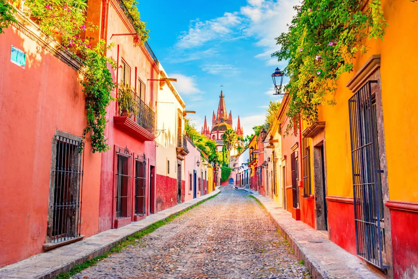 San-Miguel-de-Allende-in-Guanajuato.jpg